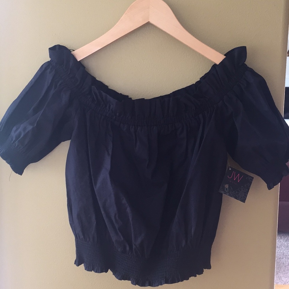 💋3/$15💋 NWT JW black top